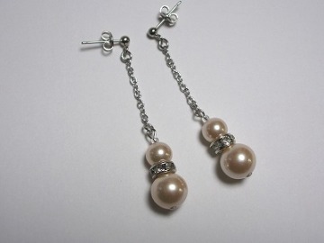 オリジナル スノーマンピアス