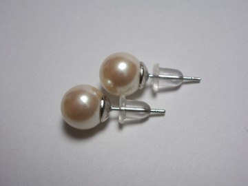 ベーシックピアス